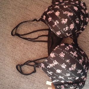 Pink Victoria Secret Bra NWT Size 40D